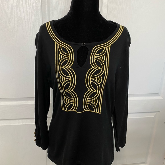 Sweater - Picture 2 of 4